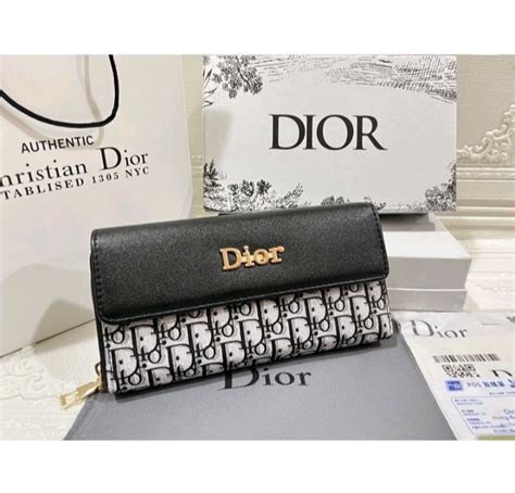 dompet dior panjang